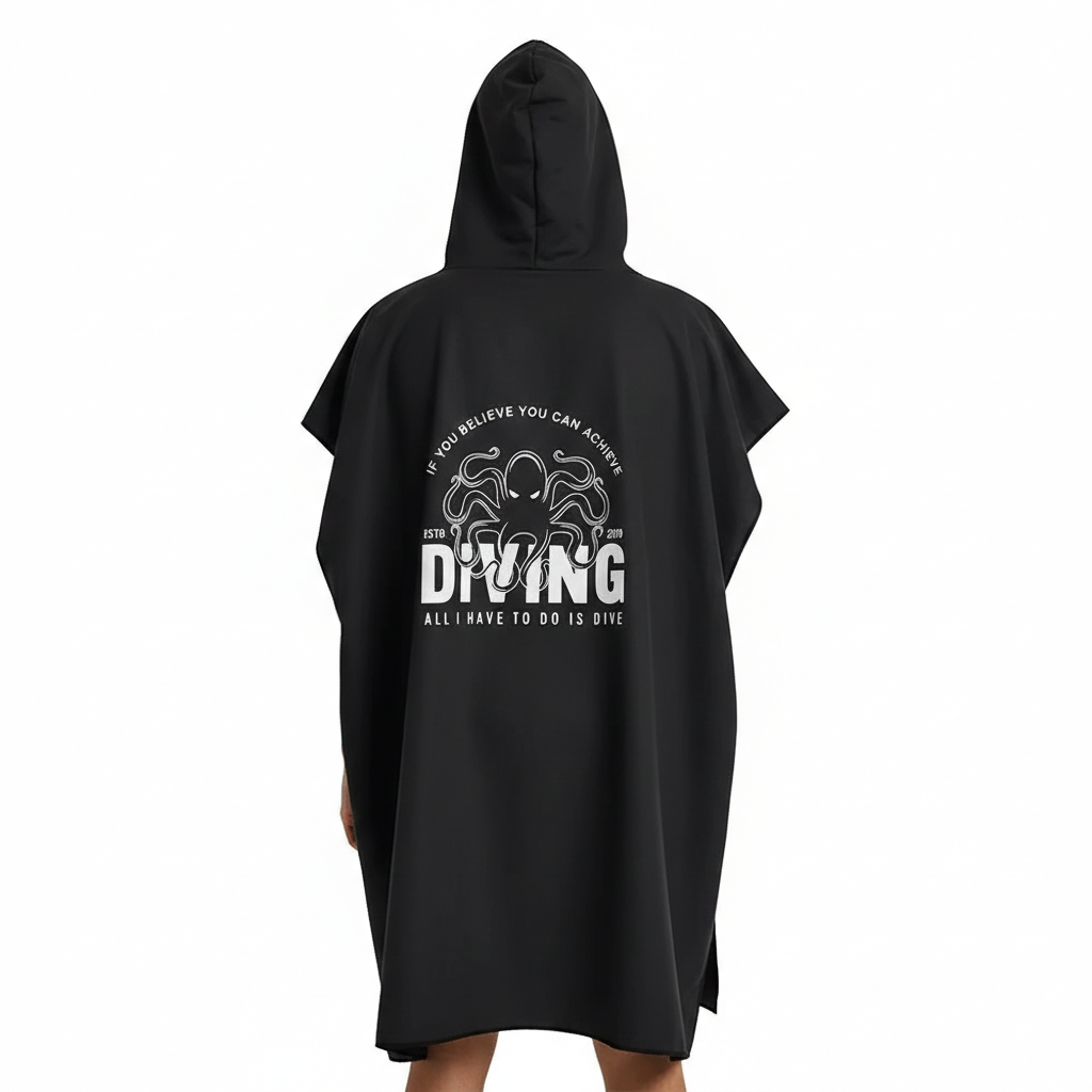 Poncho surf noir minimaliste - Horizon Poncho